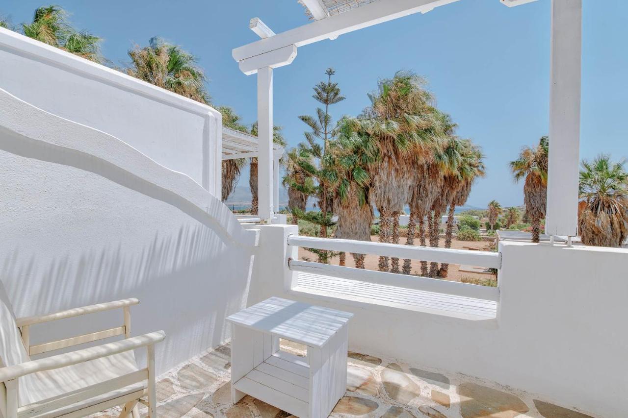 Palm Heaven Boutique Apartments Antiparos Exterior photo