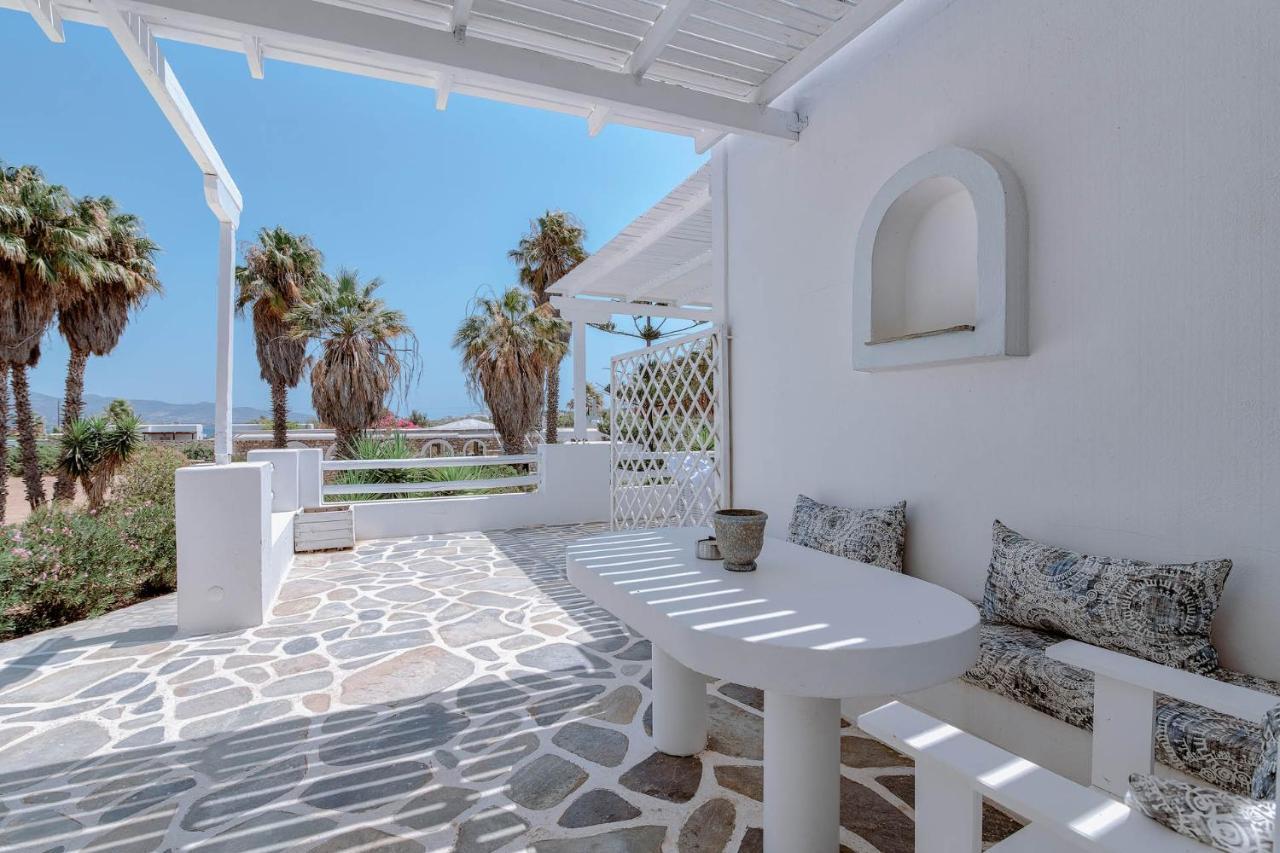 Palm Heaven Boutique Apartments Antiparos Exterior photo