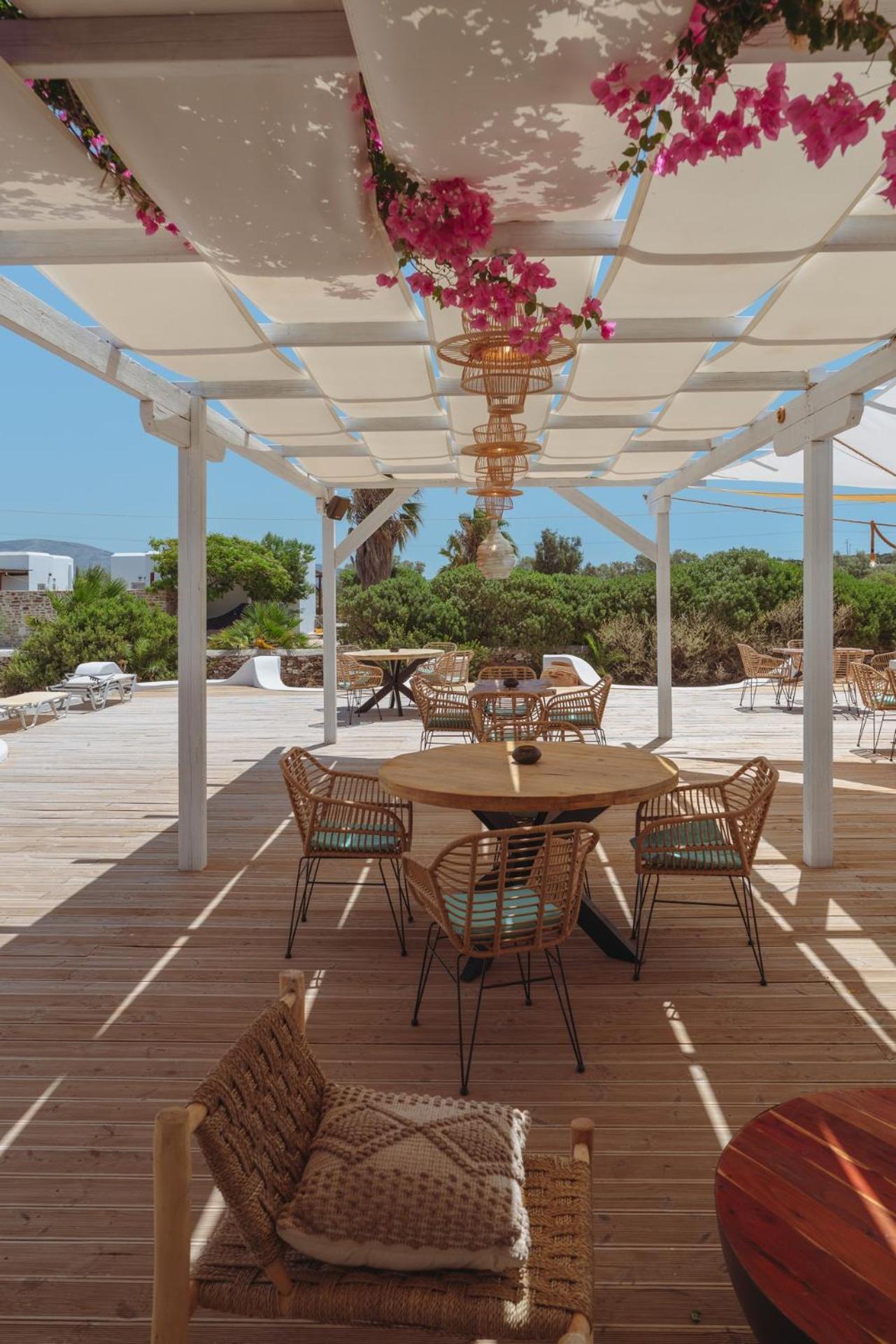 Palm Heaven Boutique Apartments Antiparos Exterior photo