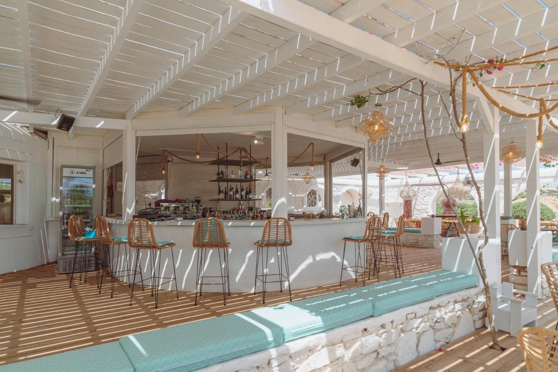 Palm Heaven Boutique Apartments Antiparos Exterior photo